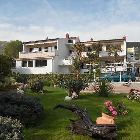 Apartments Mihalic I Baska  Exterior photo